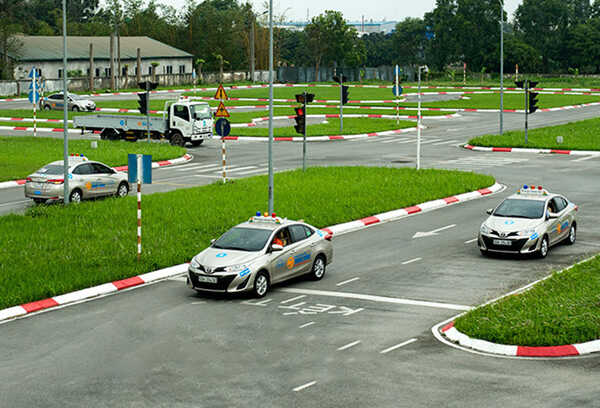 Hướng Dẫn Thi Bằng Lái Xe Ô Tô Mới Nhất 2026 Từ A–Z